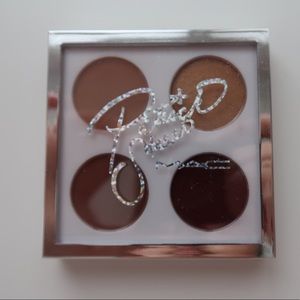 MAC Cosmetics Makeup - MAC Cosmetics x Patrickstarrr Goalgetter palette MAC Cosmetics Makeup - MAC Cosmetics x Patrickstarrr Goalgetter palette